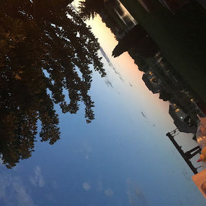 Meet your Posher, Julia